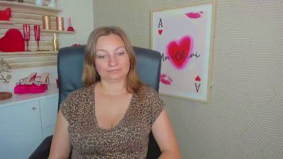 1Angela39 live cam on Cam4