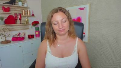 1Angela39 live cam on Cam4