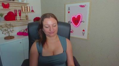1Angela39 live cam on Cam4