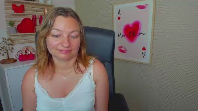 1Angela39 live cam on Cam4