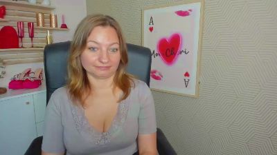 1Angela39 live cam on Cam4