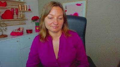 1Angela39 live cam on Cam4