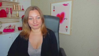 1Angela39 live cam on Cam4
