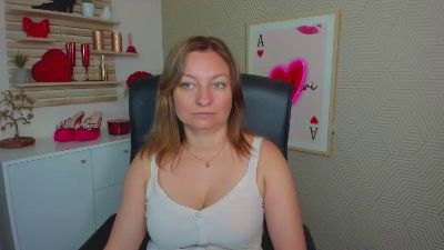 1Angela39 live cam on Cam4