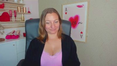 1Angela39 live cam on Cam4