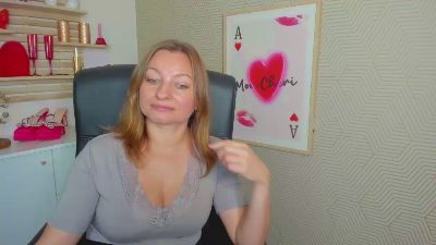 1Angela39 live cam on Cam4