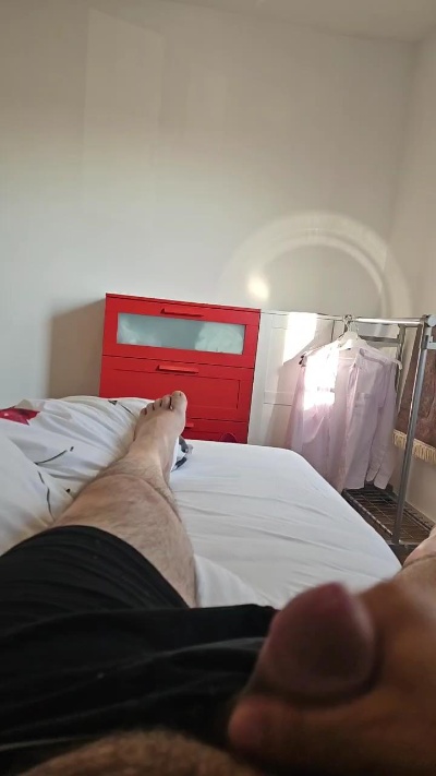 1GEZENADAM live cam on Cam4
