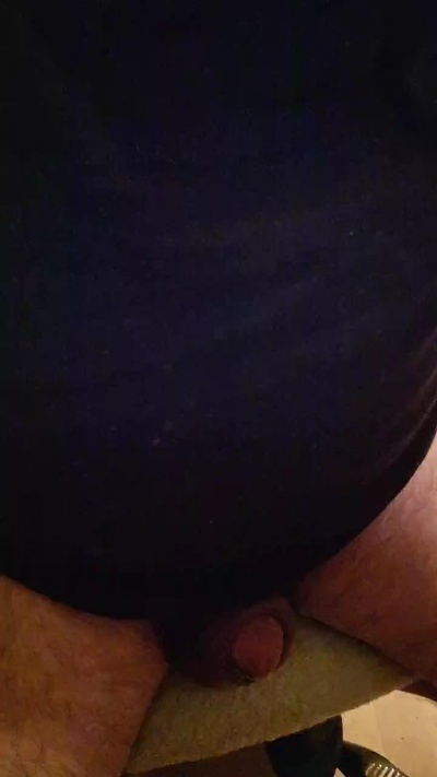 1GEZENADAM live cam on Cam4