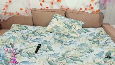 1Lindsey1 live cam on Cam4