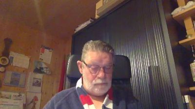 1Polux live cam on Cam4