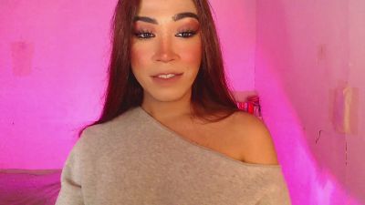 1lovelymess live cam on Cam4