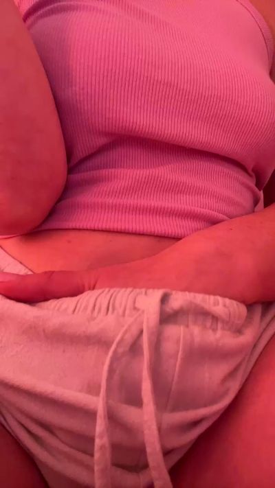 1purelove live female webcam from Spain