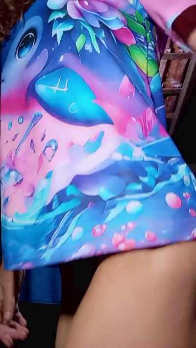 1yummypughetta live cam on Cam4