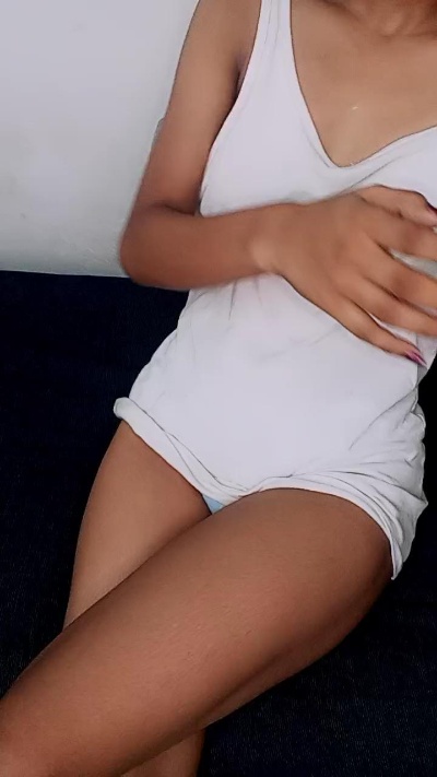 20_Rani live cam on Cam4