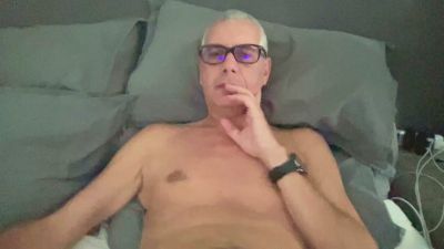 21cmpertutti live cam on Cam4