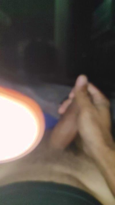 2222mg live cam on Cam4