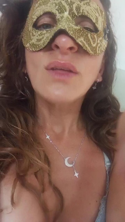 23Bebe23 live cam on Cam4