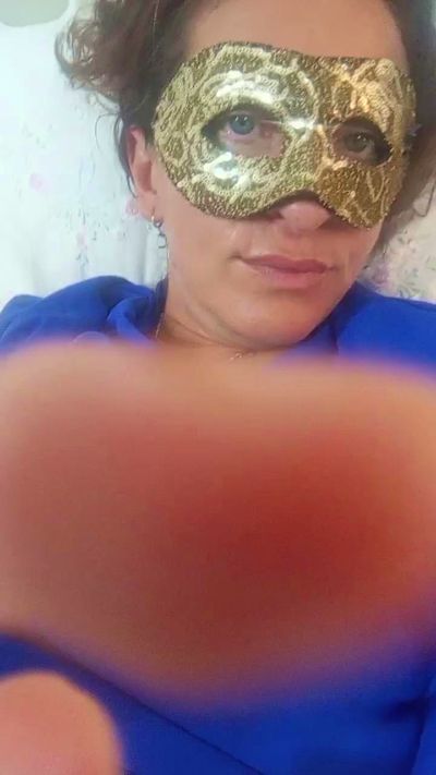 23Bebe23 live cam on Cam4