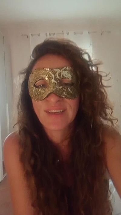 23Bebe23 live cam on Cam4