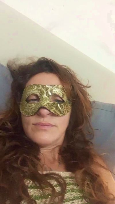 23Bebe23 live cam on Cam4