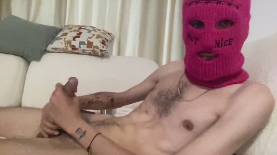 23istanblue23 live cam on Cam4