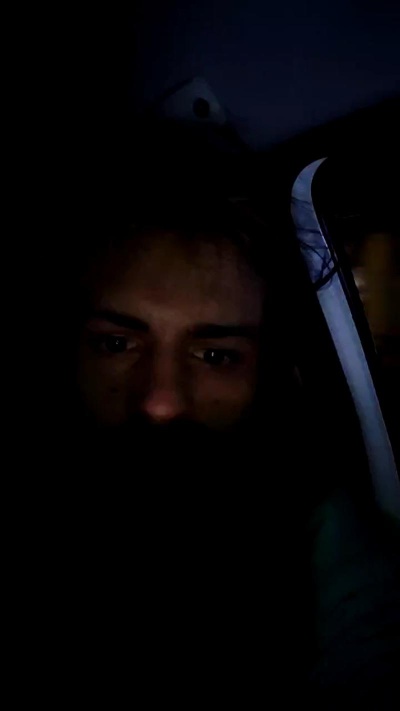 2Aliensafados live cam on Cam4