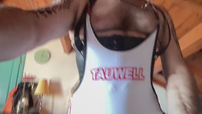 2KinkyGuysNL webcam