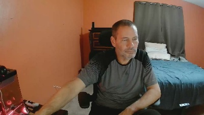 2beu live cam on Cam4