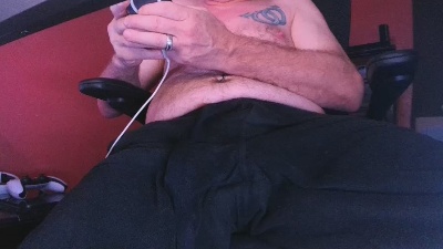 2beu live cam on Cam4