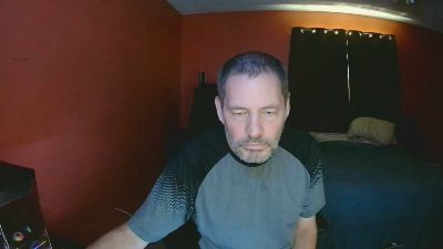 2beu live cam on Cam4