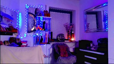 2bigass live cam on Cam4