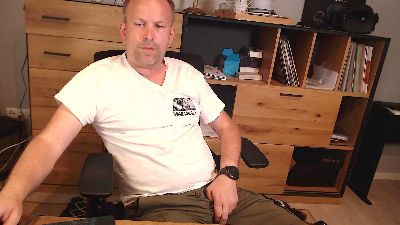 34yochemcock live cam on Cam4