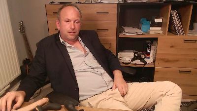 34yochemcock live cam on Cam4