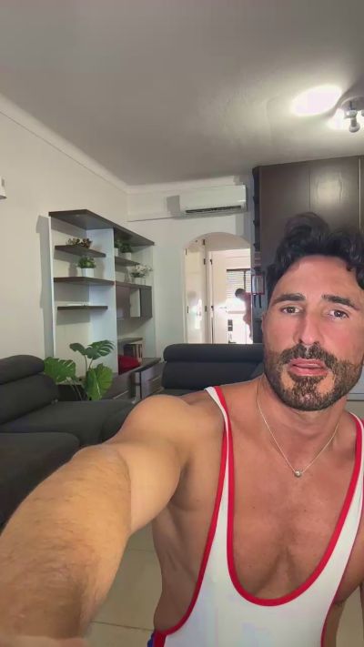 3friends live cam on Cam4