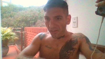 3mmasi3t3 live cam on Cam4