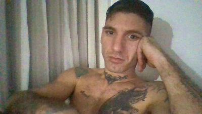 3mmasi3t3 live cam on Cam4