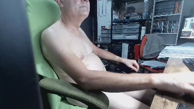 3rnello live cam on Cam4