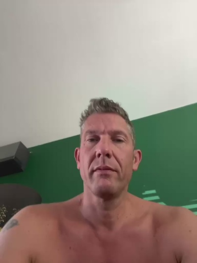 40michel live cam on Cam4