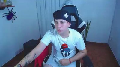 420liam1 live cam on Cam4