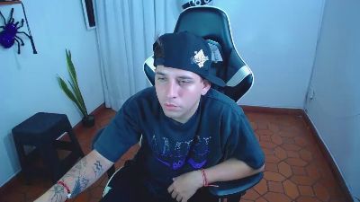 420liam1 live cam on Cam4