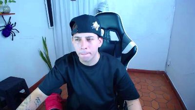 420liam1 live cam on Cam4