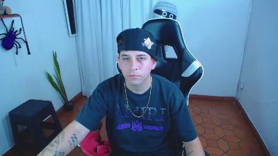 420liam1 live cam on Cam4