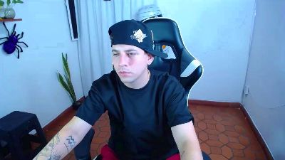 420liam1 live cam on Cam4