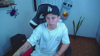 420liam1 live cam on Cam4