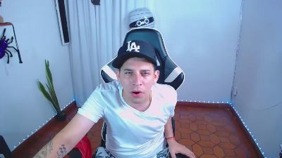 420liam1 live cam on Cam4