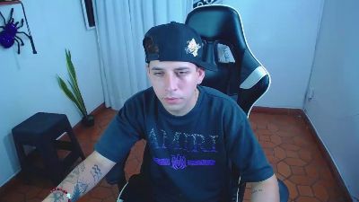 420liam1 live cam on Cam4