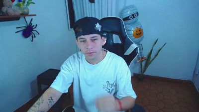 420liam1 live cam on Cam4