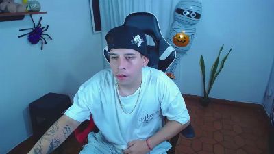 420liam1 live cam on Cam4