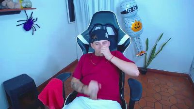 420liam1 live cam on Cam4