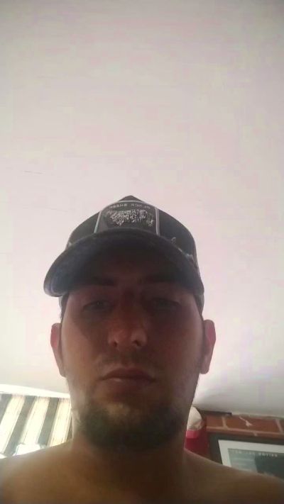 4mimonte20 live cam on Cam4